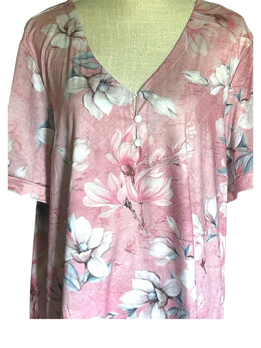 Fashionable & Elegant, Pink & Floral V-Neck with Split Hem & Open arm sleeves.